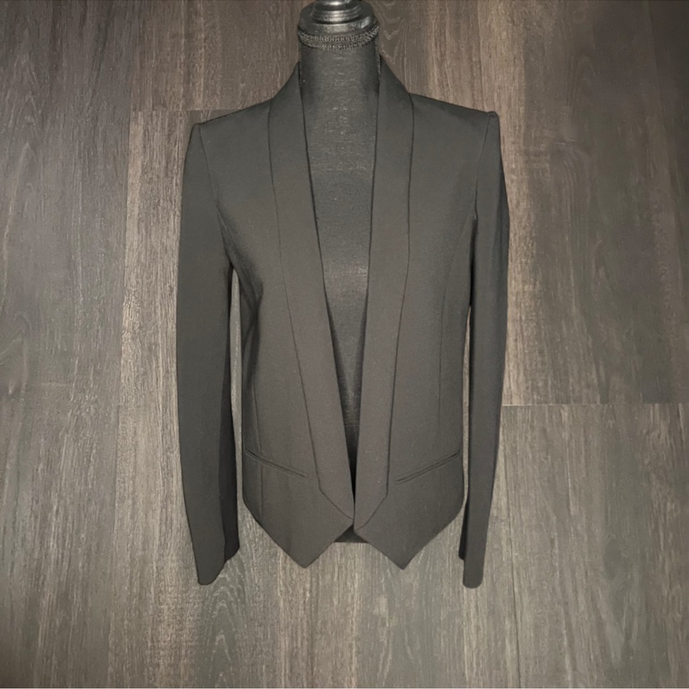 BCBGMaxAzria Black Tailored Open Blazer